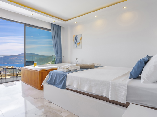  gece  -  Kasım
  | Kalkan Kördere'de Deniz Manzaralı 8 Kişilik Aile Villası: Çocuk Havuzlu ve Jakuzili